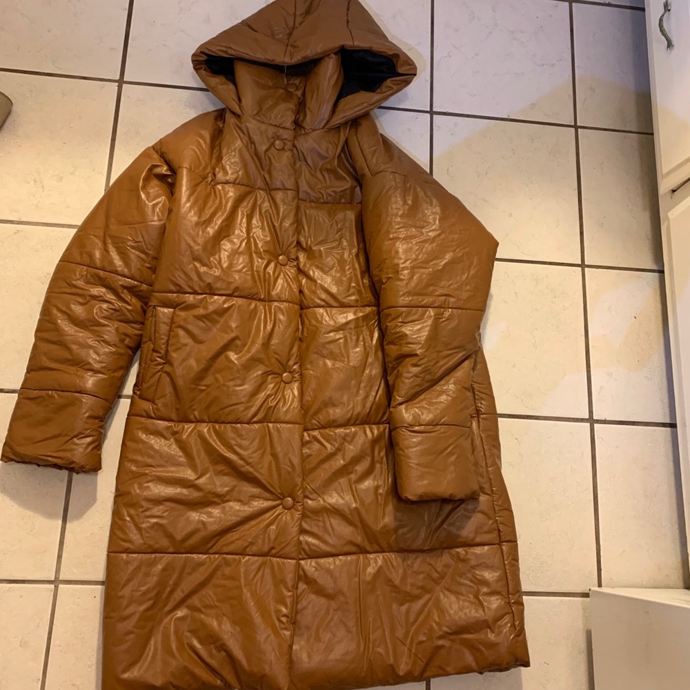 Urban outfitters puffy brown trench coat like new